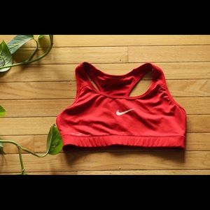 Nike Sports Bra - Red